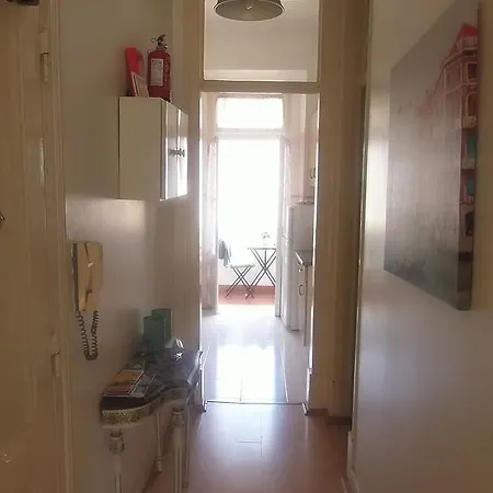 Apartamento Martim Moniz * Lisboa